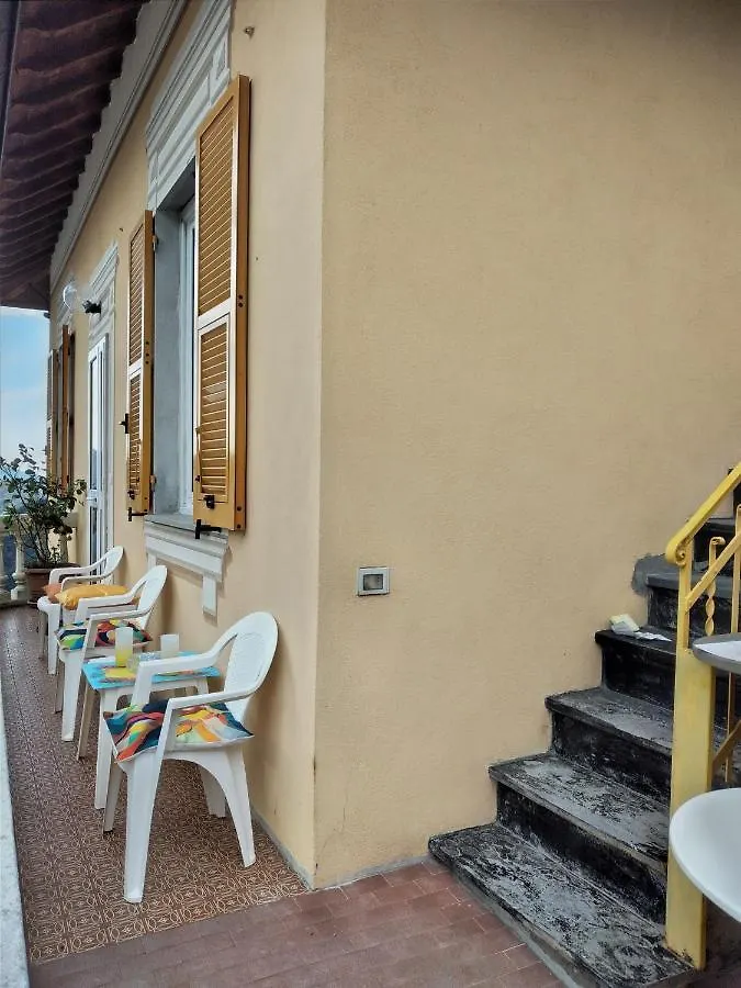 Appartement Casarinolaurino Valle Del Golfo Healthy Air Above The Sea Uscio