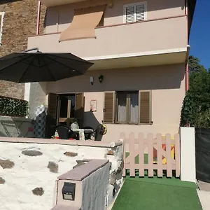 La Casetta Di Tzia Caicca Hébergement de vacances Iglesias