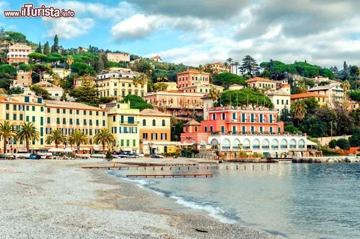 Apartment Casarinolaurino Valle Del Golfo Healthy Air Above The Sea Uscio